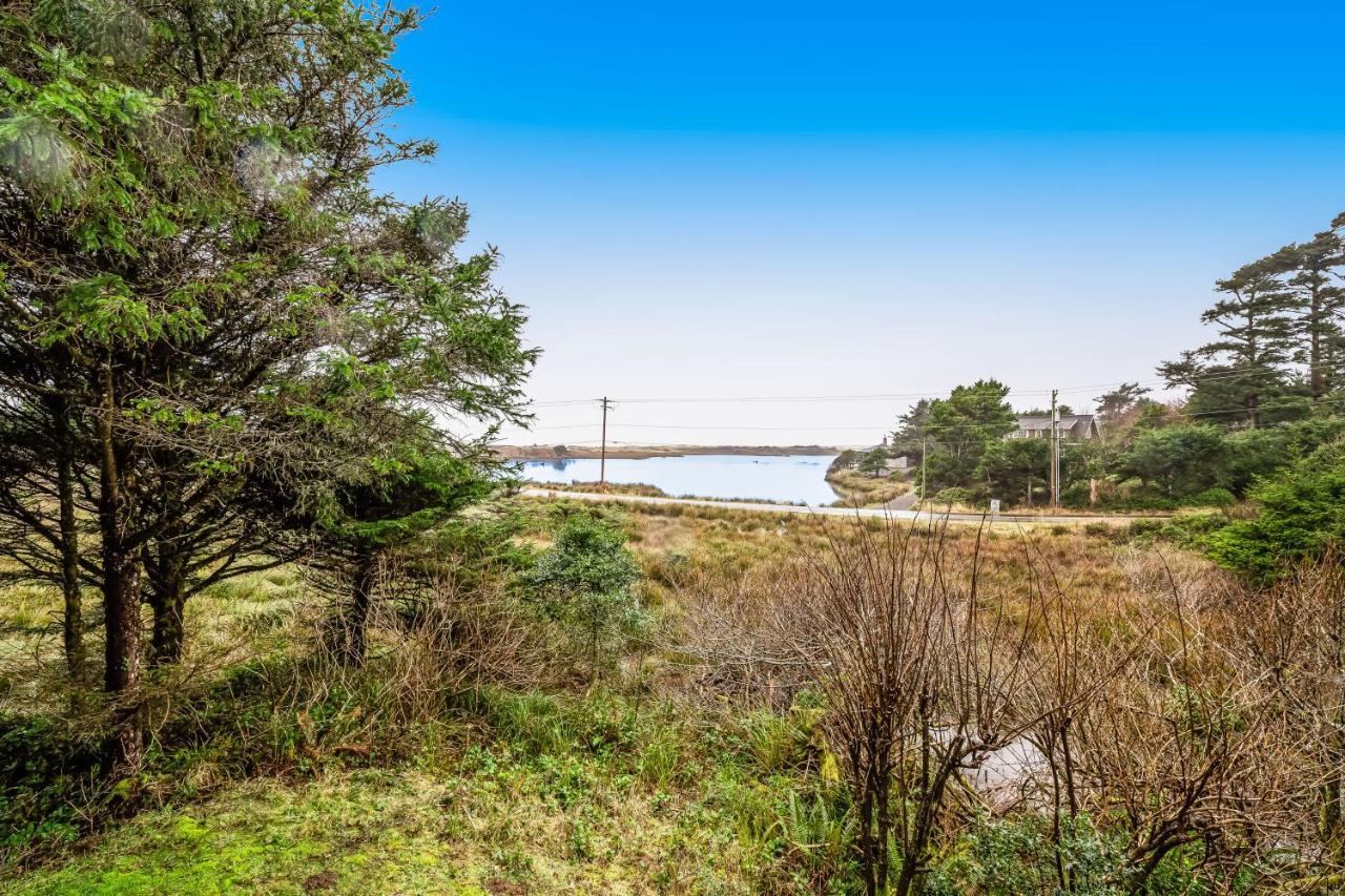 The Sandpiper At Bayocean Cape Meares Exterior photo